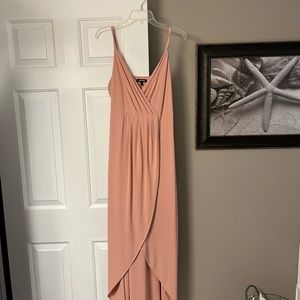Womens dusty pink dress.